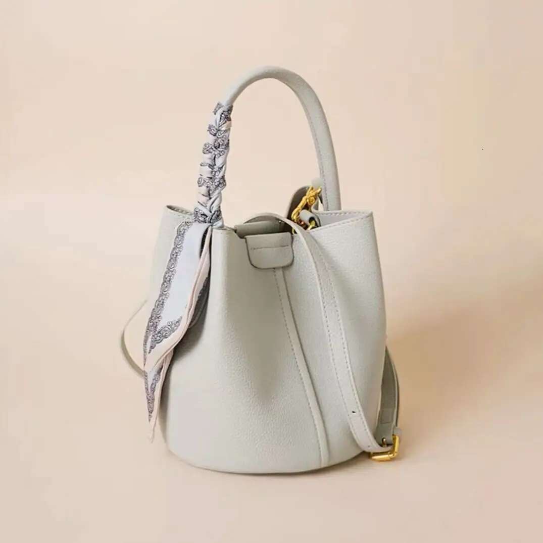 Genuine Leather Women's Handbag Premium Texture Bucket Bags For Women Fashion Large Capacity Crossbody Vegetable Basket Bag