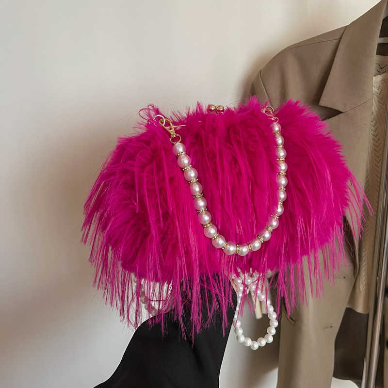 Autumn and Winter Plush Bag 2025 New Collection Forest Sweet Girl Versatile Shoulder Small Fragrant Style Pearl Handbag Trend 250113