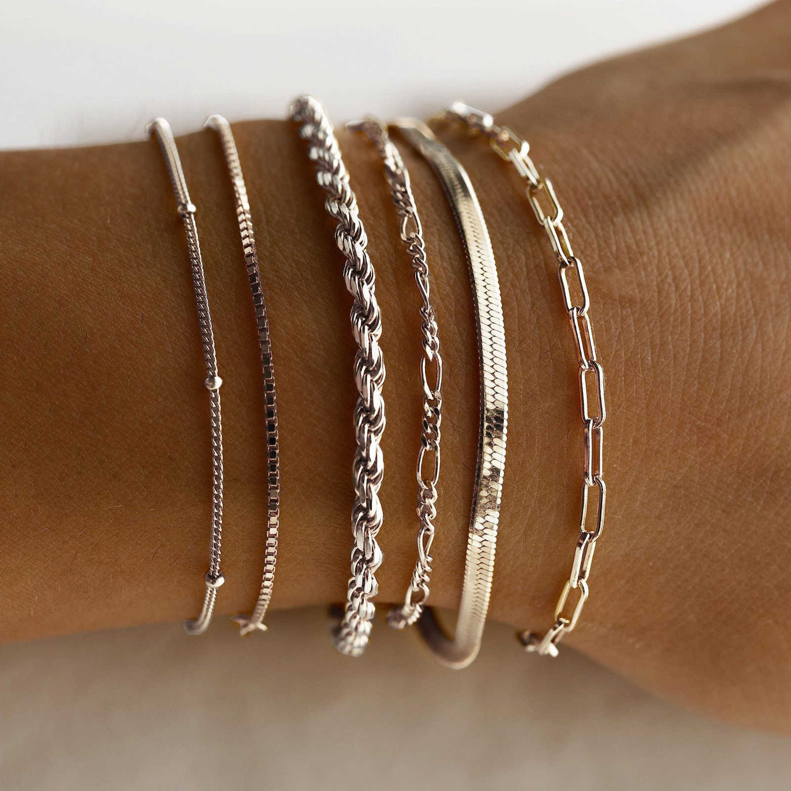 LATS 6Pcs Gold Bracelet Set Bohemian Vintage Thick Twisted Cuban Chain Bracelet 2024 Womens Fashion High Quality Jewelry Gift W240925