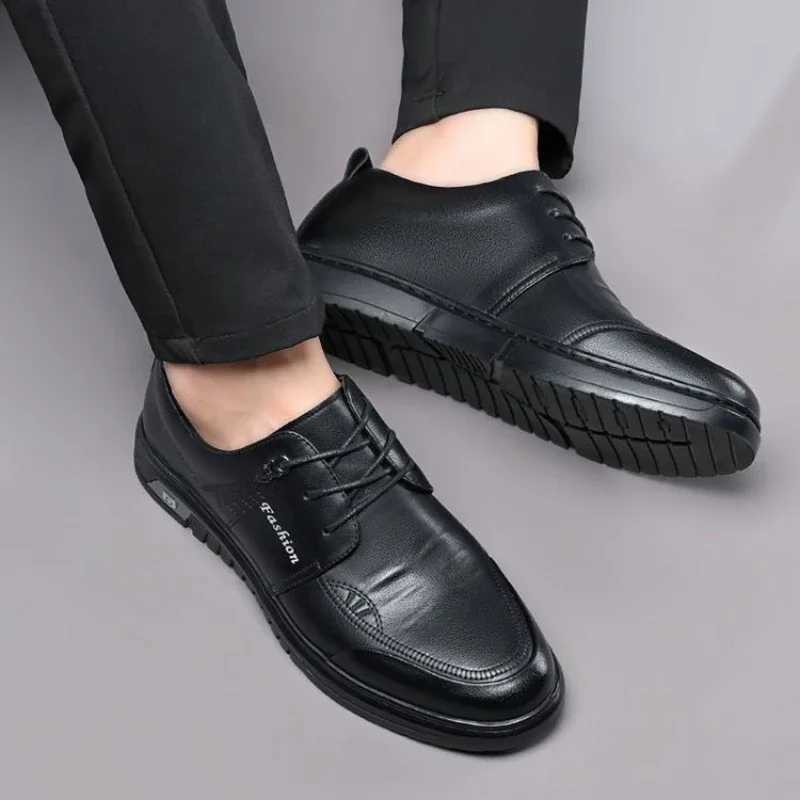 Mens Dress Shoes New Shiny Business Work Shoes Autumn Thick-soled Comfortable British Casual Mens Pu Leather Shoes for MenXJ250113