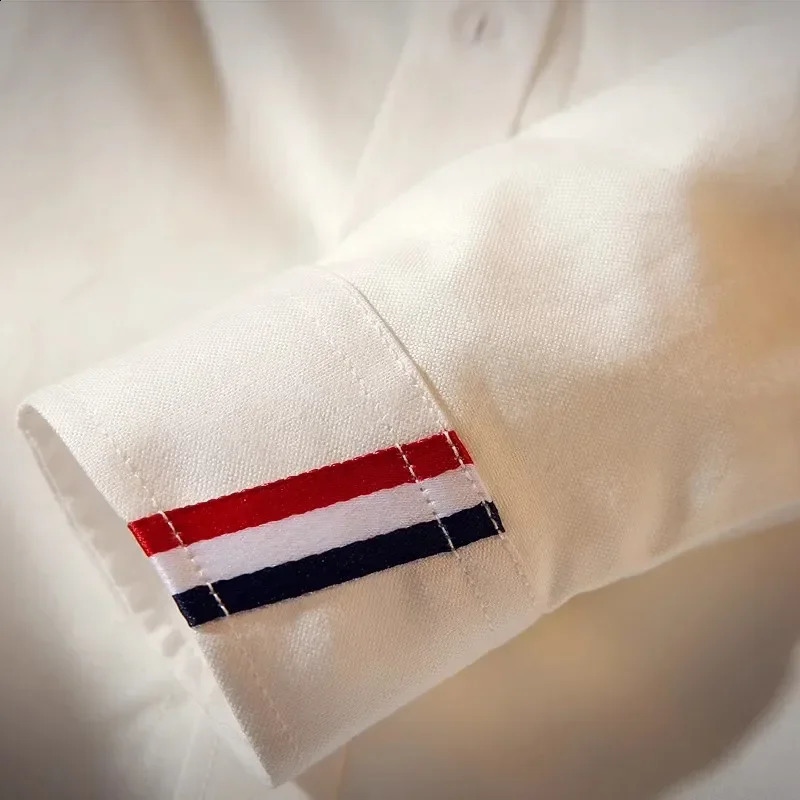 Mens White Shirts Long Sleeve Korean Fashion Contrasting Stripe Chemise Mariage Homme for Men Business Dress Shirt 250108