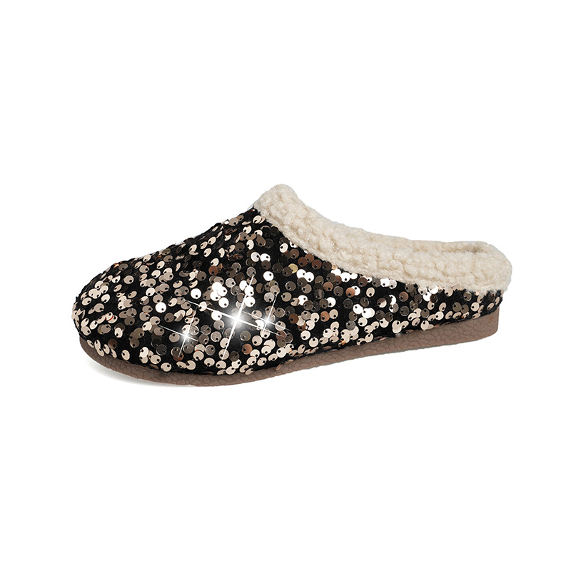 2025 New Trendy Thick-soled Hole-hole Shoe Warm Winter Slippers Women Outdoor Slippers Handmade Diamonds and High Quality