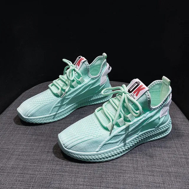 Spring Sneakers for Women 2022 New Fashion Mesh Breathable Running Vulcanize Shoes Sports Female Tennis Basketball Shoe Trainers 250226
