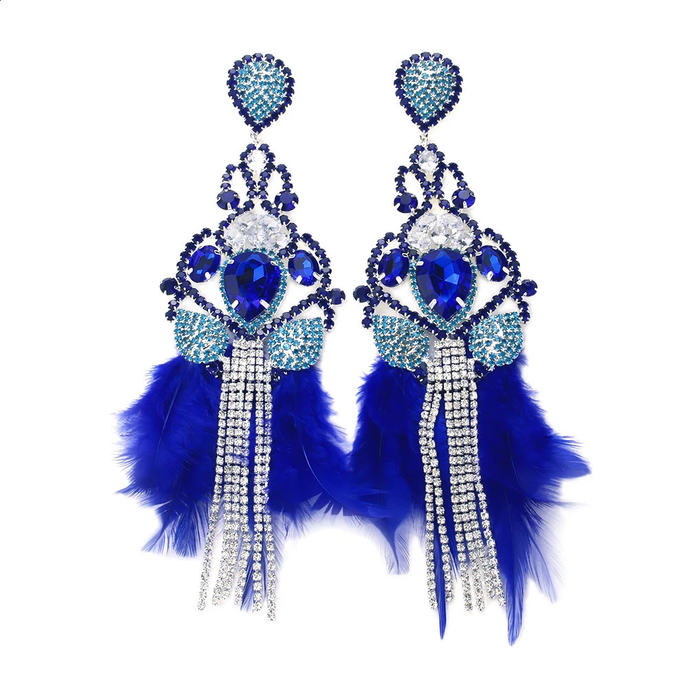 Bohemian Blue Feather Tassel Earrings Dangerous Womens Accessories Nightclub Sparkling Exaggerate Rhinestone Earrings Ball Jewelry 250110