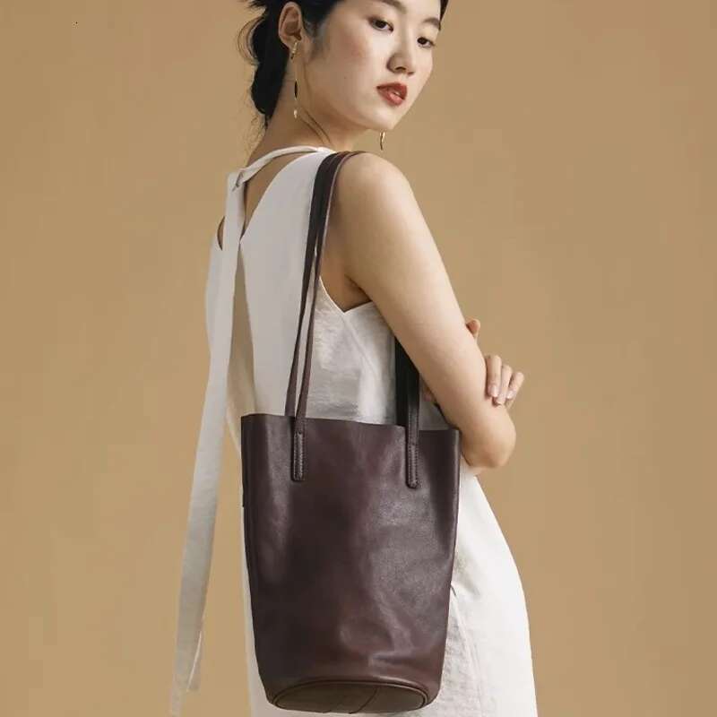 Vintage Women Bucket Genuine Leather Soft Shopping Tote Mommy Lage Versatile Shoulder Bag Large Capacity Lady Handbag