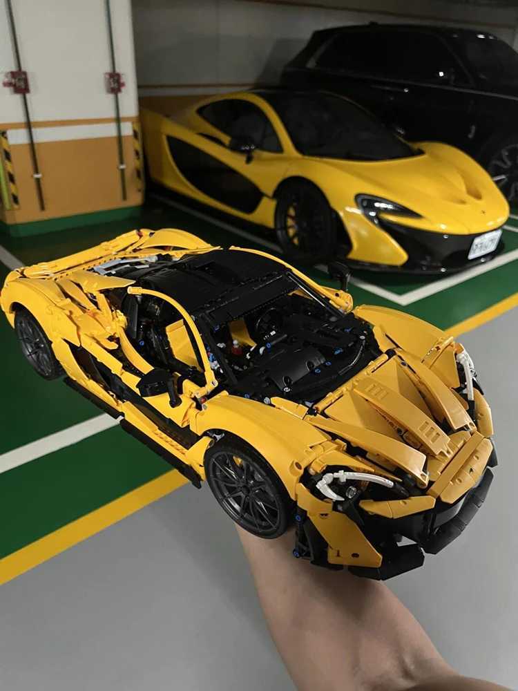 Technical P1 Super Racing Car Building Blocks 1 8 Model Super Sports Bricks Toys for Boys Christmas Birthday GiftsXJ250113
