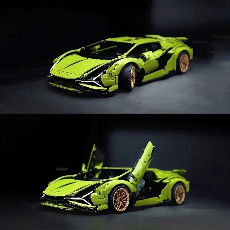 2024 New Technical Sports Car Building Blocks Green Lamborghinis Model Famous Vehicle Assemble Bricks Kid Toys For Adult GiftXJ250113