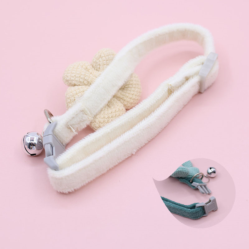 Cat Collar with Cute Flower Adjustable Buckle Cat Collar Bell Collar Cat Small Pet Supplies Kitten Collar Small Dog Acce