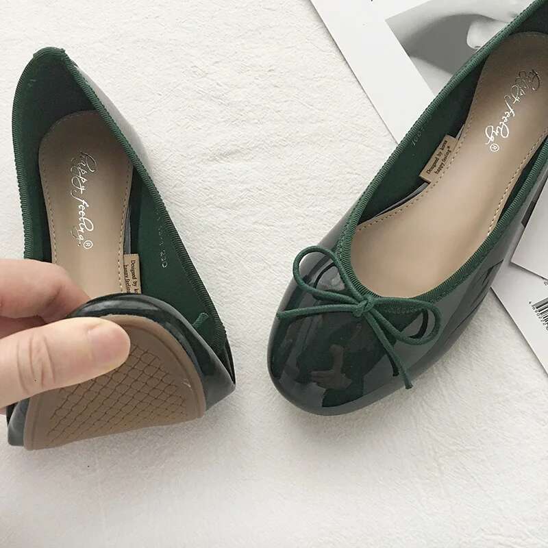 Spring Autumn Bowtie Ballet Flats Round Toe Japanned Leather Ballerina Shoes Strings Bow Moccasins Women Slip On Loafers