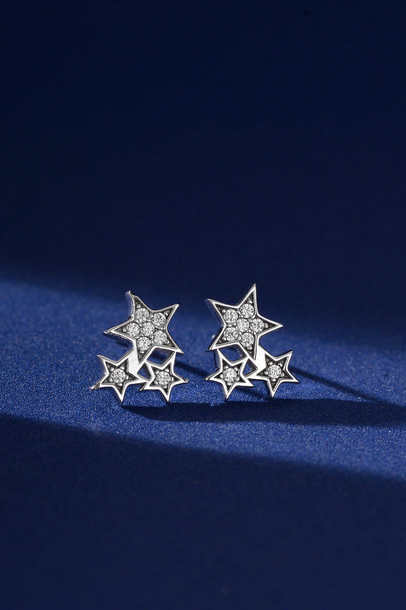 Trend Earrings Wholesale Bulk Fashion Stud earrings 925 Sterling Silver White Gold CZ Zircon Three Star Stud Earrings for women