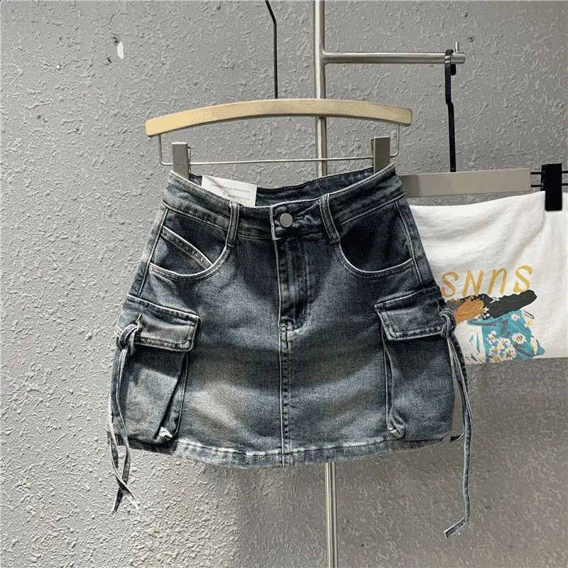 Fashion Three Dimensional Strap Pocket Wash High Tooling Denim Skirt Women Y2K Summer Vintage Casual Joker A 250102