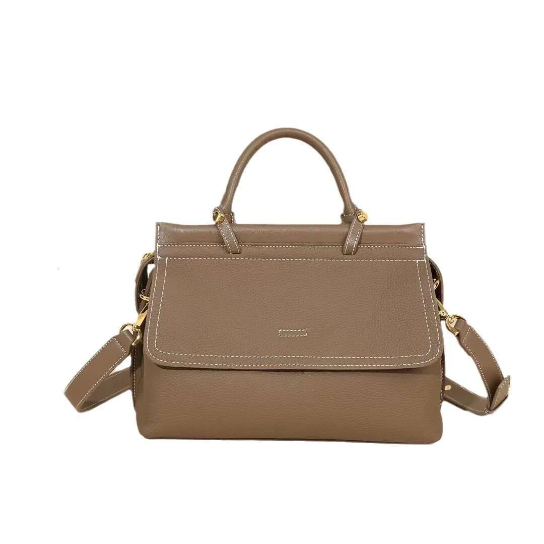 Women's retro fashion crossbody bag daily all-in-one large capacity leather handbag