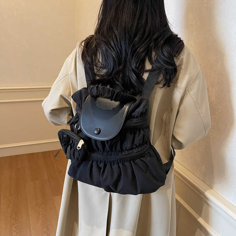 Backpack 2025 New Forest Sweet and Fashionable Folded Handbag Campus Style High School Student 250113