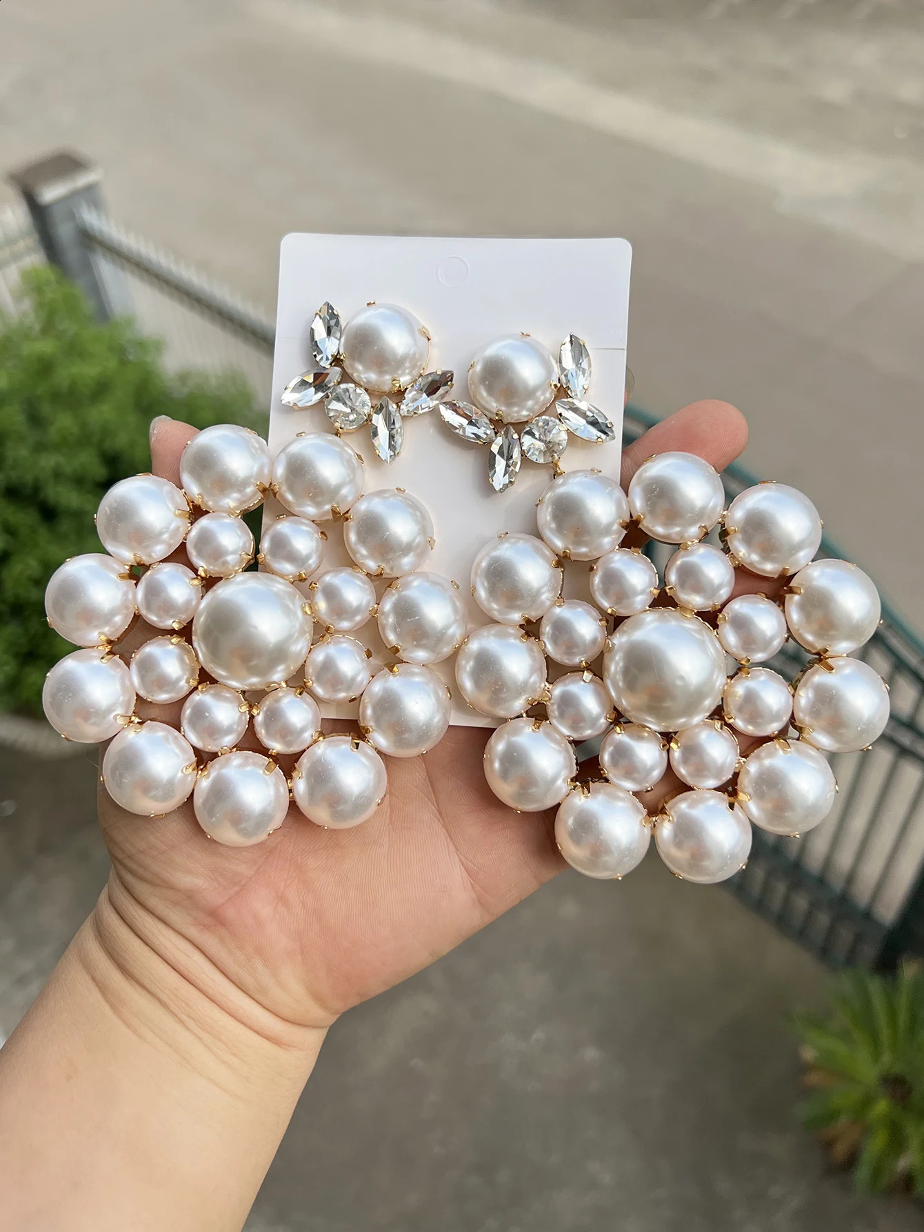 Rhinestone Wedding Earrings Simulated Pearl Bridal Round Drop Earrings Female Declaration Jewelry Accessories 250110