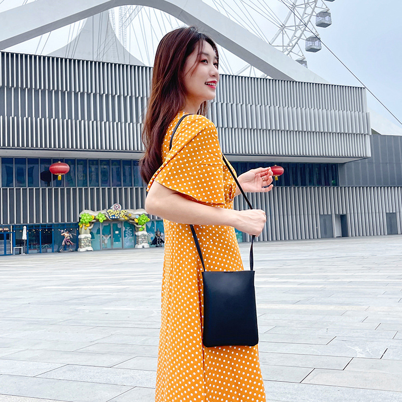 Vertical mobile phone bag, women's crossbody small bag, fashionable and simple soft surface single shoulder bucket bag