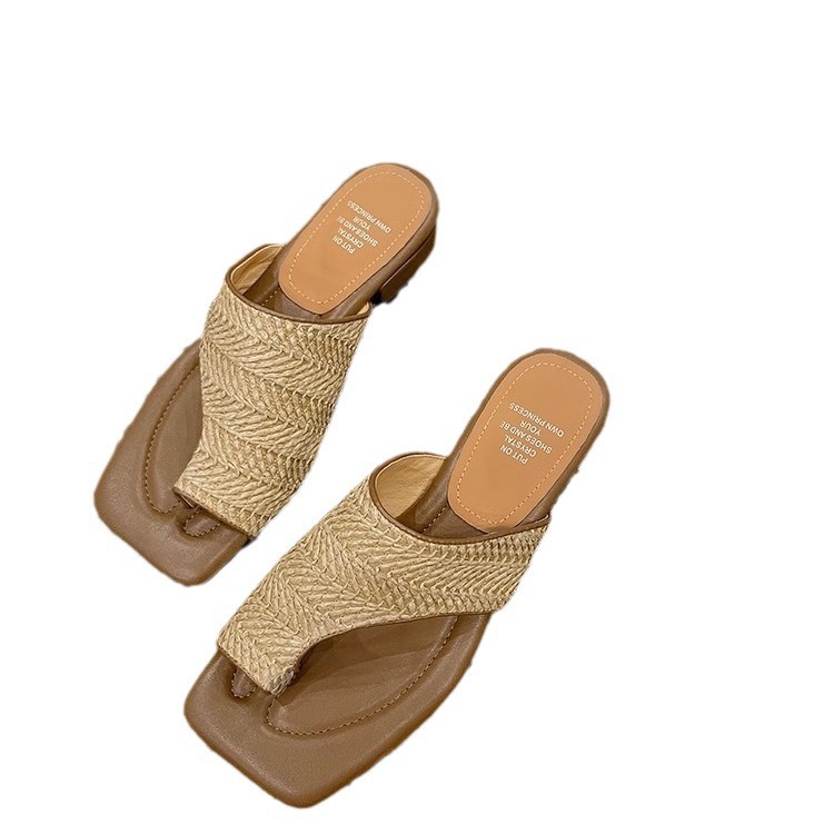 Women Slippers Low Heel Fashion French Retro Vacation Clip Toe Outside Wear Niche Design Triple Beige Apricot Free shipping