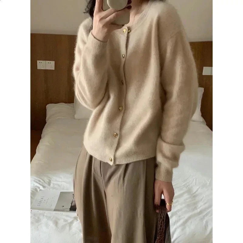 Raccoon Fur Round Neck Knitted Cardigan Womens Early Autumn Layered High-End Feel Loose-Fit Lazy Base Sweater Jacket 250113