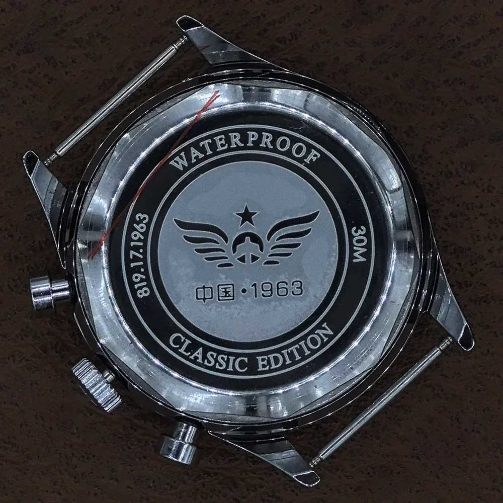 Mens Watch 1963 Pilot Watch 42mm Retro Quartz Chronograph M250113