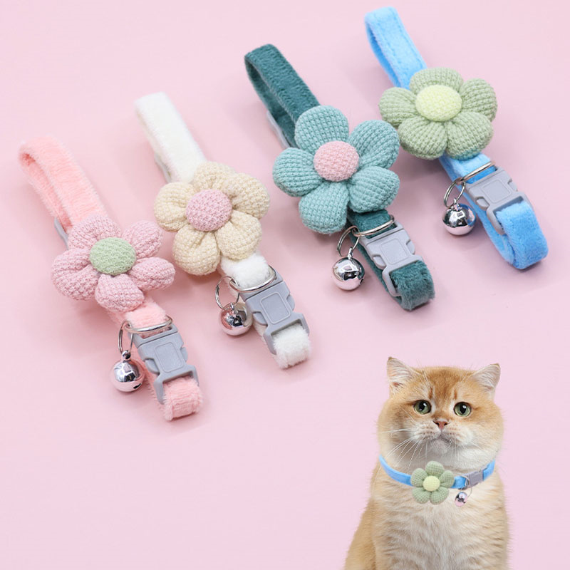 Cat Collar with Cute Flower Adjustable Buckle Cat Collar Bell Collar Cat Small Pet Supplies Kitten Collar Small Dog Acce