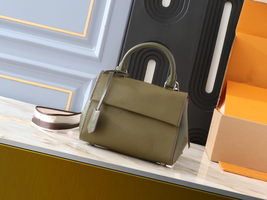 Top Designers Bags … - image