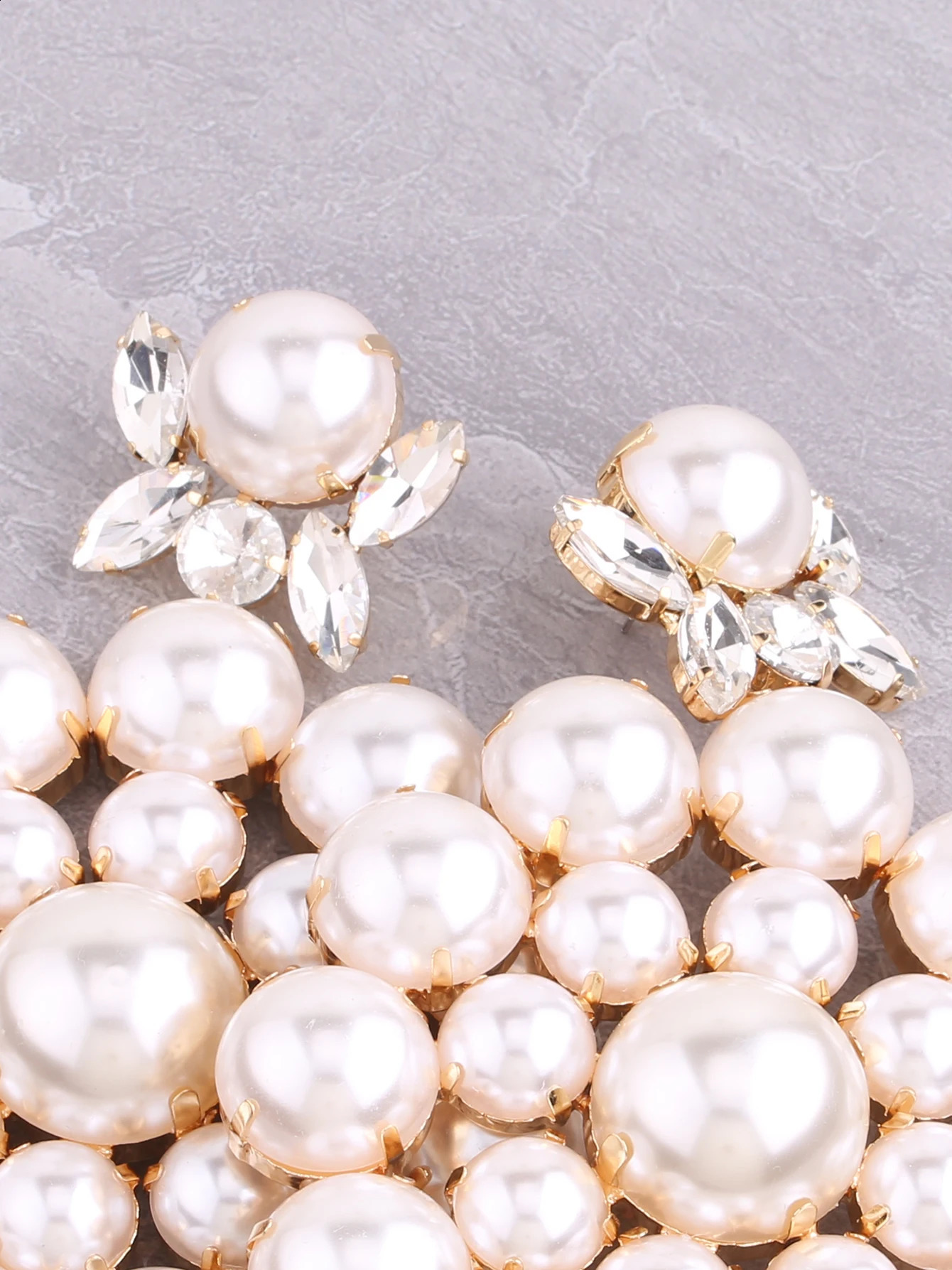 Rhinestone Wedding Earrings Simulated Pearl Bridal Round Drop Earrings Female Declaration Jewelry Accessories 250110