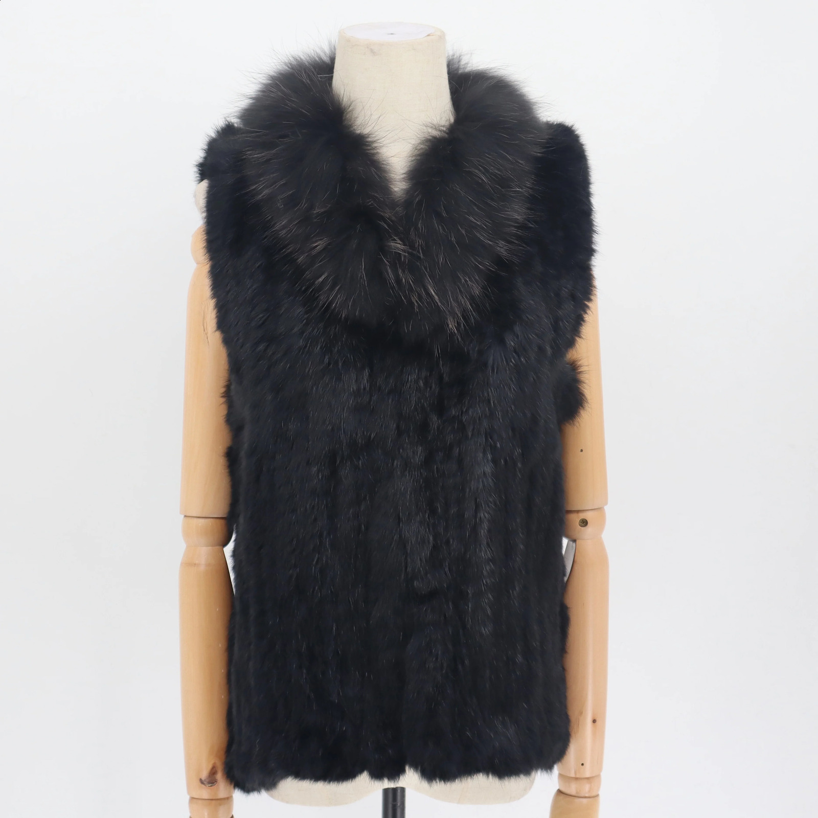 Fashion Real Rabbit Fur Vest Highend Women Knitted Sleeveless Vests With Natural Raccoon Jacket Coat 250109