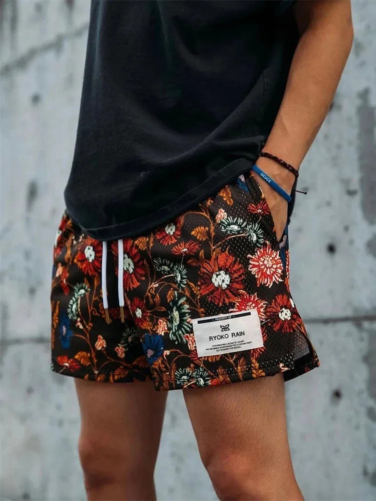 RYOKO RAIN summer mens shorts men and womens fashion beach seaside casual pants mesh sports quick-drying quarter pants 250109