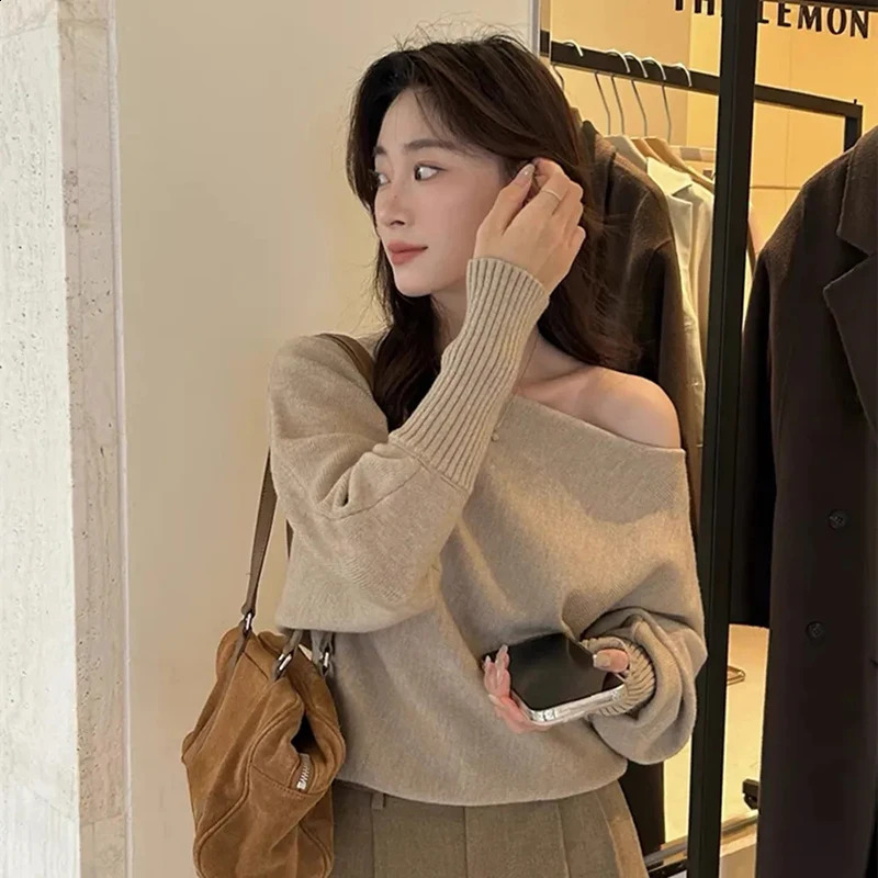 Sexy Off Shoulder Knitted Cropped Sweater Women Y2K Streetwear Solid Pullover Female Korean Chic Slash Neck Long Sleeve Jumper 250113
