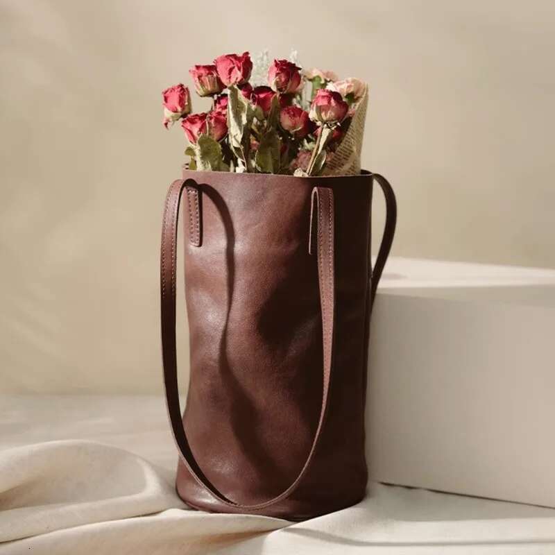 Vintage Women Bucket Genuine Leather Soft Shopping Tote Mommy Lage Versatile Shoulder Bag Large Capacity Lady Handbag