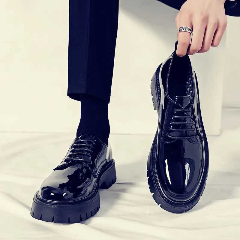Mens Oxford shoes patent leather mens office shoes mens formal shoes formal lace-up heightened black leather shoesXJ250113