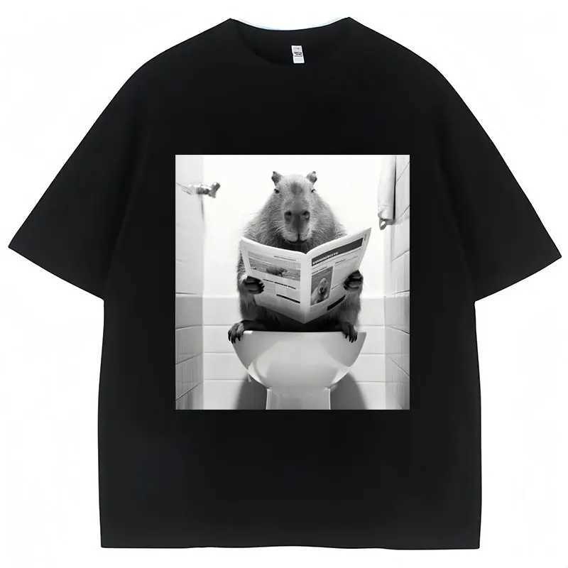 Funny Capybara Bathroom Graphic T-Shirt Men Women Fashion Spring Summer T Shirts Oversized Casual Cotton Short Sleeve Streetwear X250113