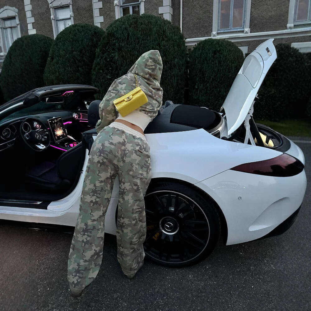 Leopard print spicy girl sports suit camouflage short cut waist slimming hooded cardigan sweatshirt loose pants two-piece set