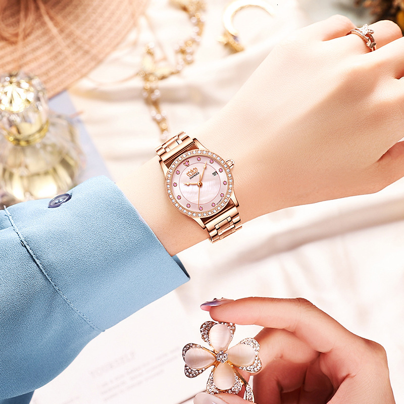 Luxury Women's Business Watch with 30MM Dial and Stainless Steel Band