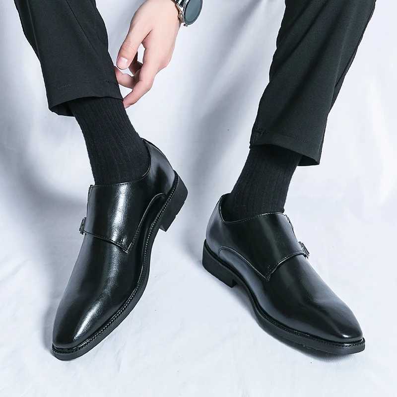 Sharp Pointed Leather Shoes for Men Korean Versi Trendy British Style e Foot Business Casual Formal Mens ShoesXJ250113