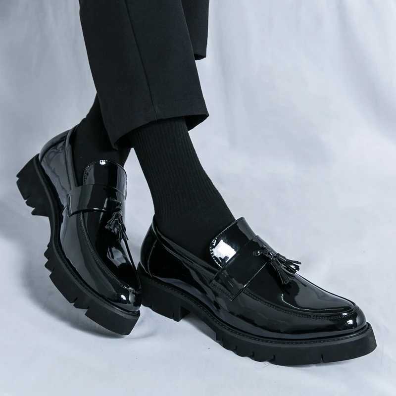 2024 Vintage Leather Shoes Are Suitable for Mens Business and Casual Wear Mens Shoes Are Comfortable and BreathableXJ250113