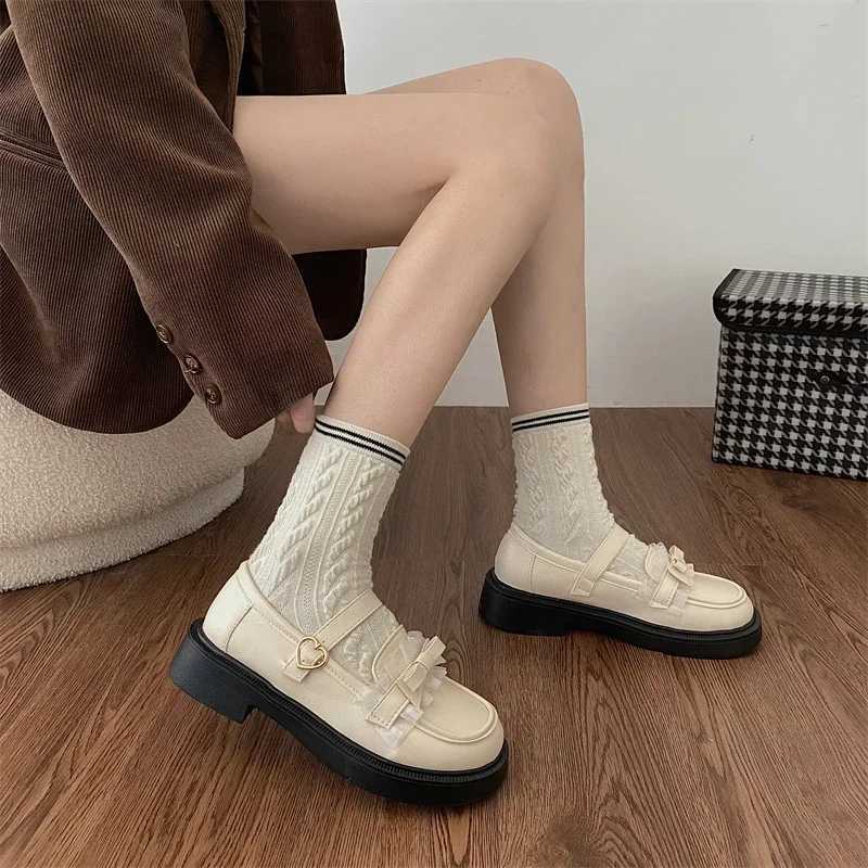 2024 New Lace Bowknot Lolita Shoes Women Casual Soft Leather Flats Loafers Outdoor Female Heart Buckle Platform Mary Jane ShoesXJ250113