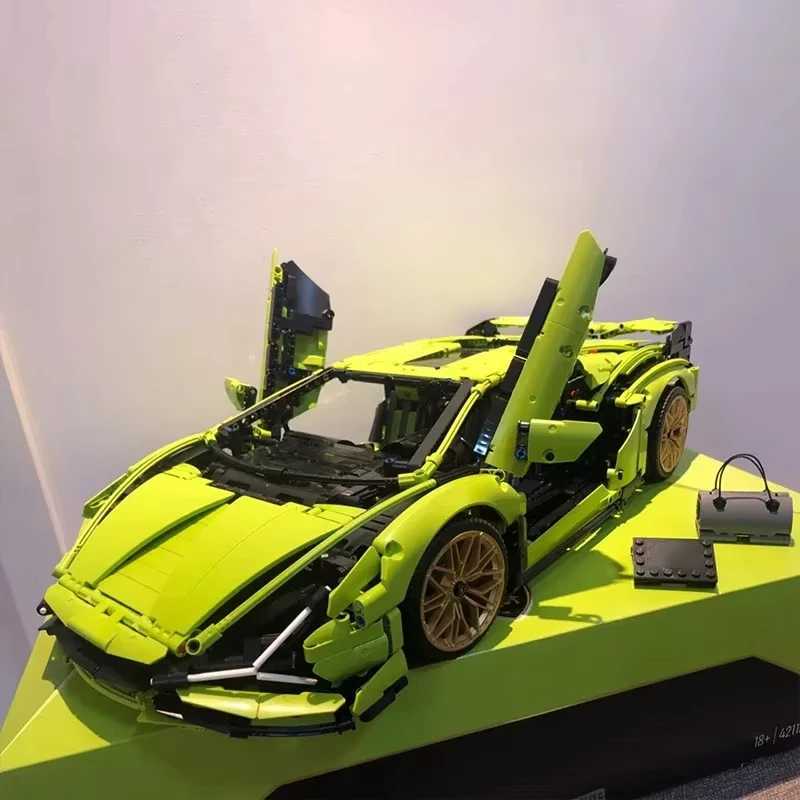 2024 New Technical Sports Car Building Blocks Green Lamborghinis Model Famous Vehicle Assemble Bricks Kid Toys For Adult GiftXJ250113