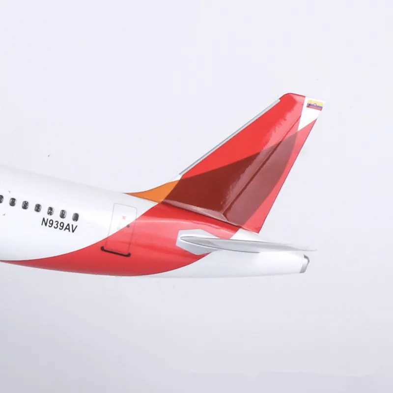 1 150 Scale Airplane Diecast Resin Aircraft Avianca Boeing B787/A320 Neo Airline Plane Model Collection Display Gifts Fans Toys X250114