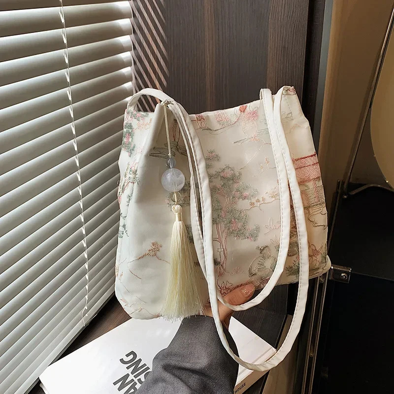 Chinese Style Retro Bag 2025 Models Silk Jacquard Fashionable Minimalist Bag Single Shoulder Diagonal Cross Womens Bag 250106