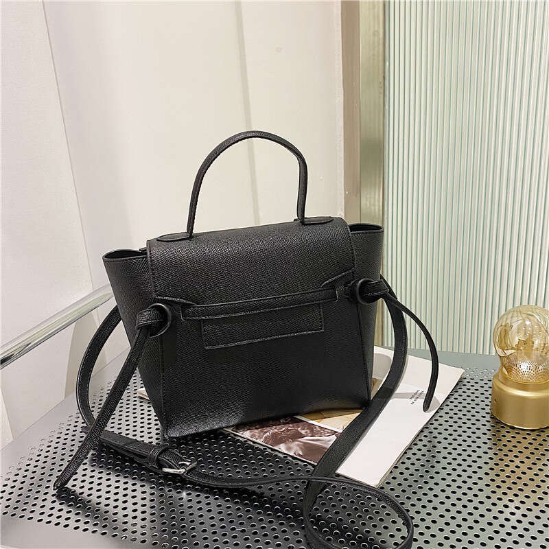 2025 New Shoulder Crossbody Bag Large Capacity Fashion Bag Handheld Tote Bag Velvet Material Shopping Bag Women Handbag Plain Color Leather Shoulder S