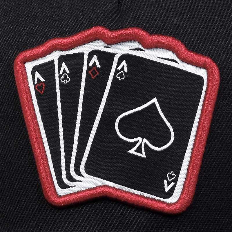 New Fashion Hip Hop Cs Mens and Womens Poker Embroidered Baseball Cs Outdoor Sun Hat Neutral Adjustable Snback Hat W250113