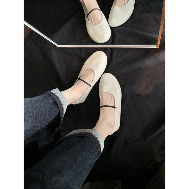 2025 new Woman Designers Flats Fashion Shallow Slip On Women Soft Sole Ballet Shoes Ladies Casual Outdoor Shoe dfb4
