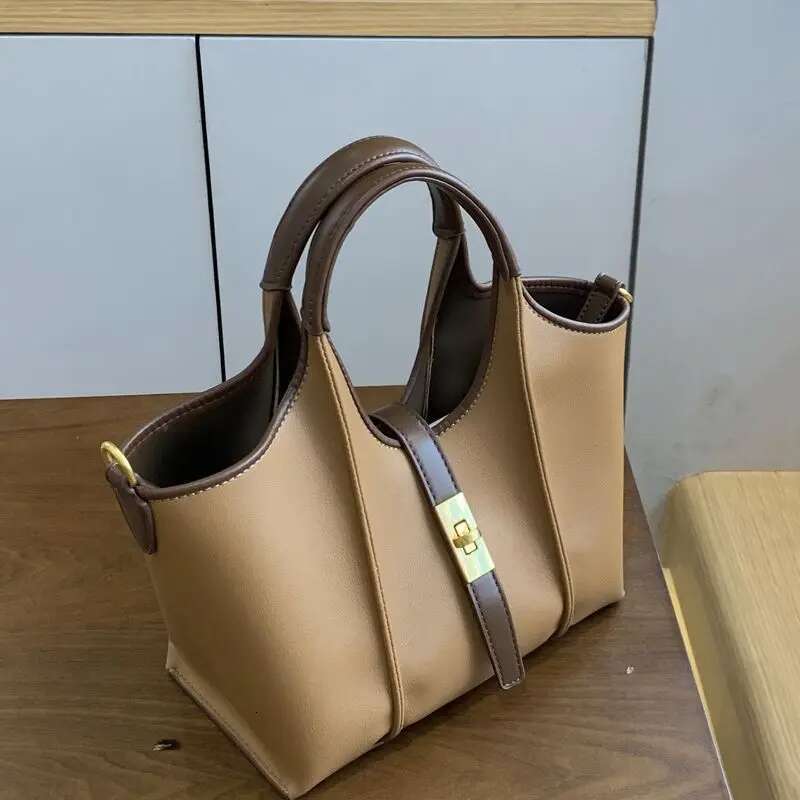 2024 Fashion Trend Vegetable Basket Women's High-End Versatile Bucket Canvas Western Style Hand-Ball Crossbody Tote Bag