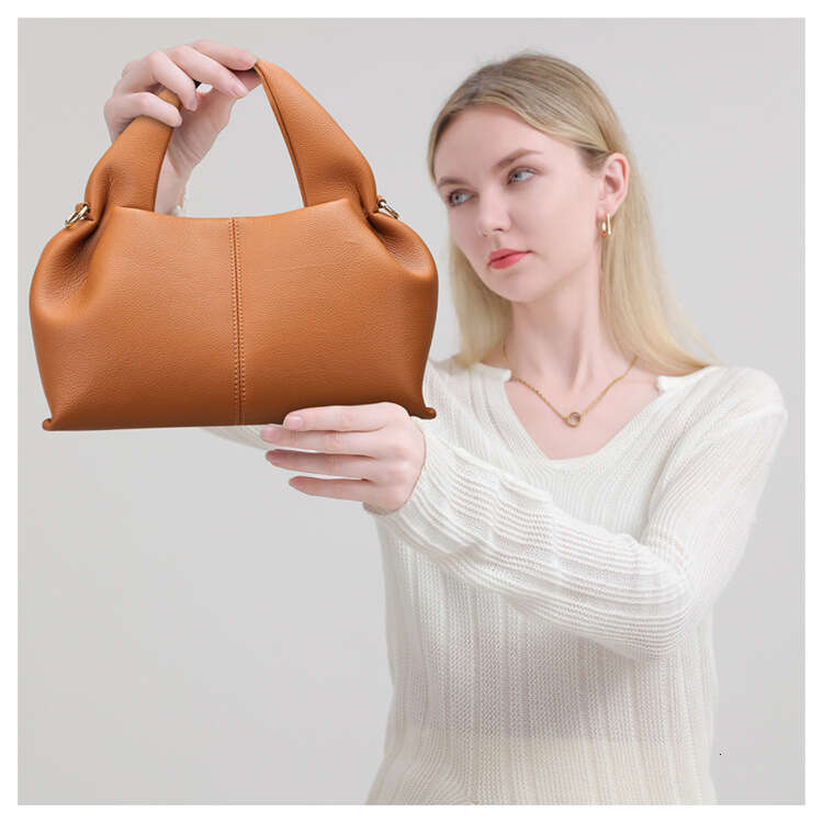 Women's Bags handbag Cloud autumn winter fashionable soft leather handbag, simple and versatile commuting bag, women's high-end sense, large