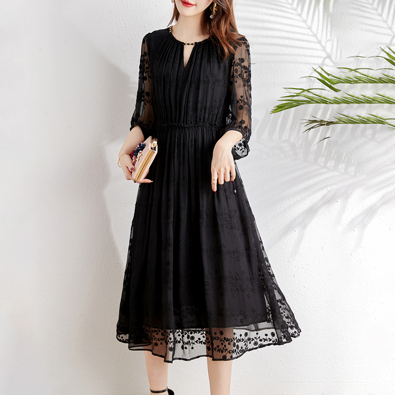 F145 Silk Embroidery Daughter of the Rich Lady Style Skirt Mulberry Silk Dress French Style White Medium and Long Size