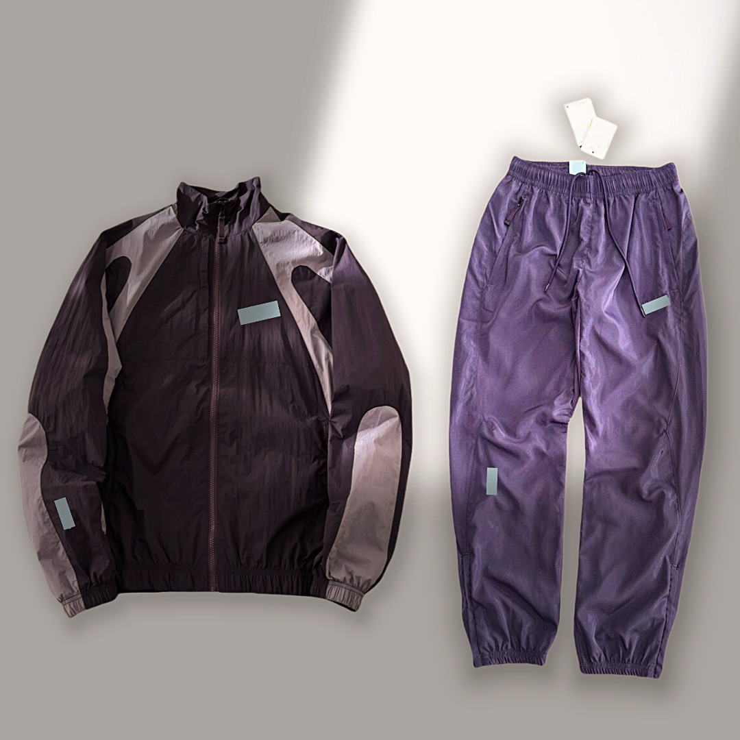 Trendy Windproof Coat with Robust Construction Perfect for Casual Outings