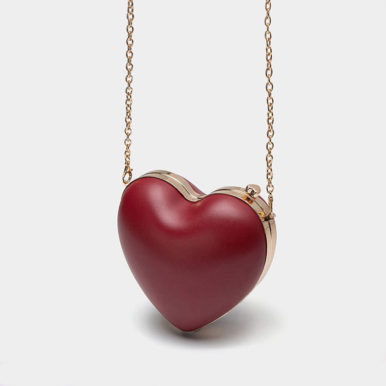 Stylish Wine Red Heart Shape Chain Clutch for Parties - Versatile Shoulder Bag