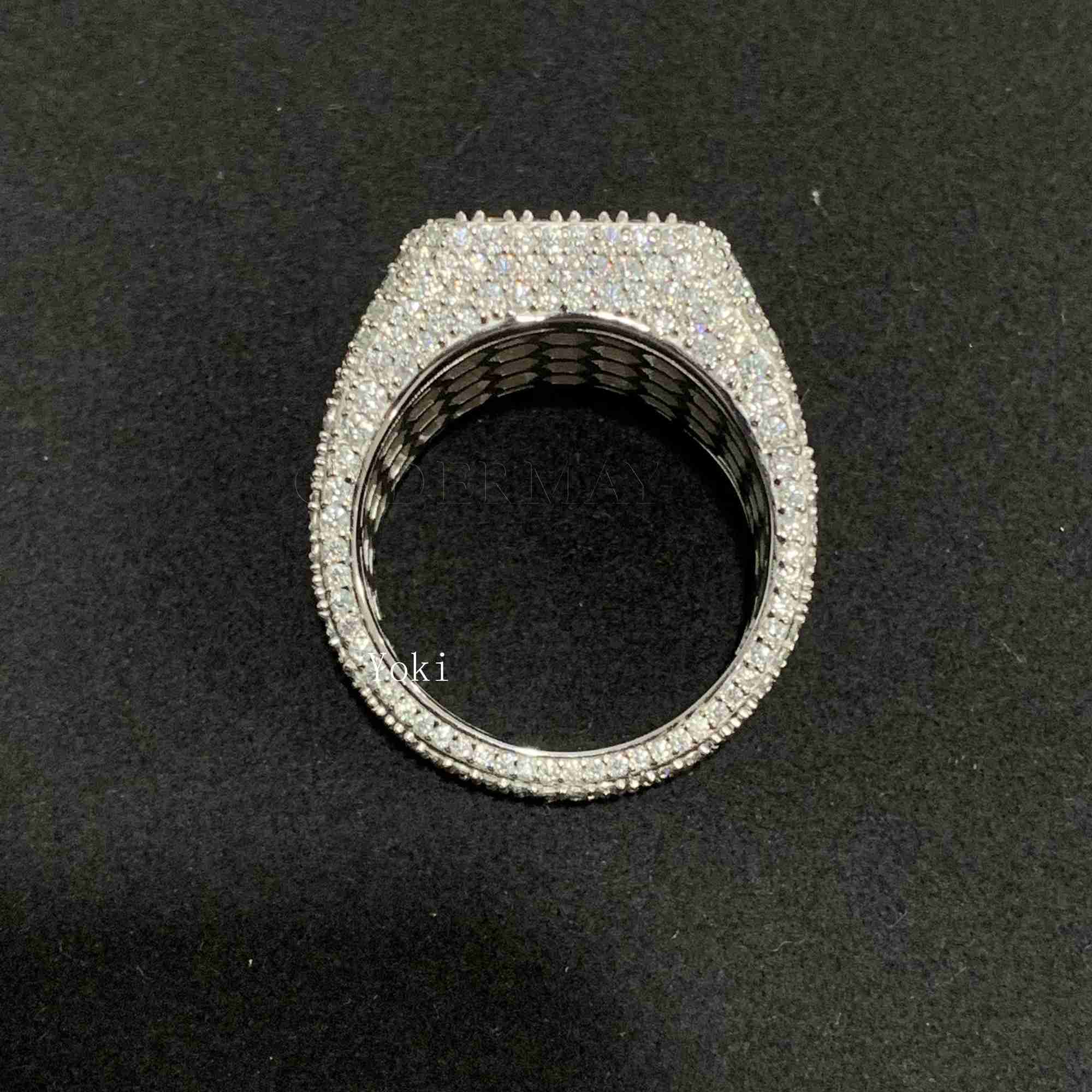 Hip-Hop Jewelry Bust Down Round Moissanite Cuban Ring Custom Made 925Silver Iced Out Square Moissanite Ring Men Gift