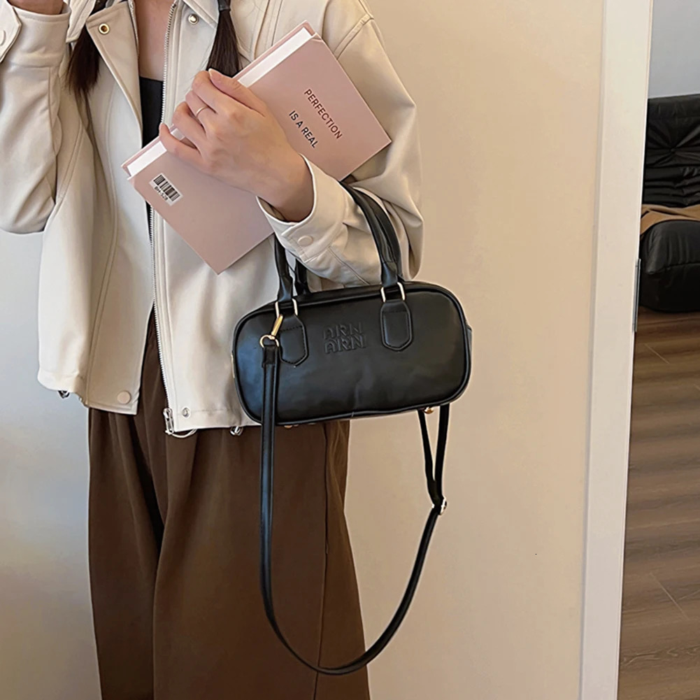 Vintage Handbags for Women PU Leather Shoulder Bag Versatile Cross Body Bag Chic Top Handle Shopper Womens Bags 250113