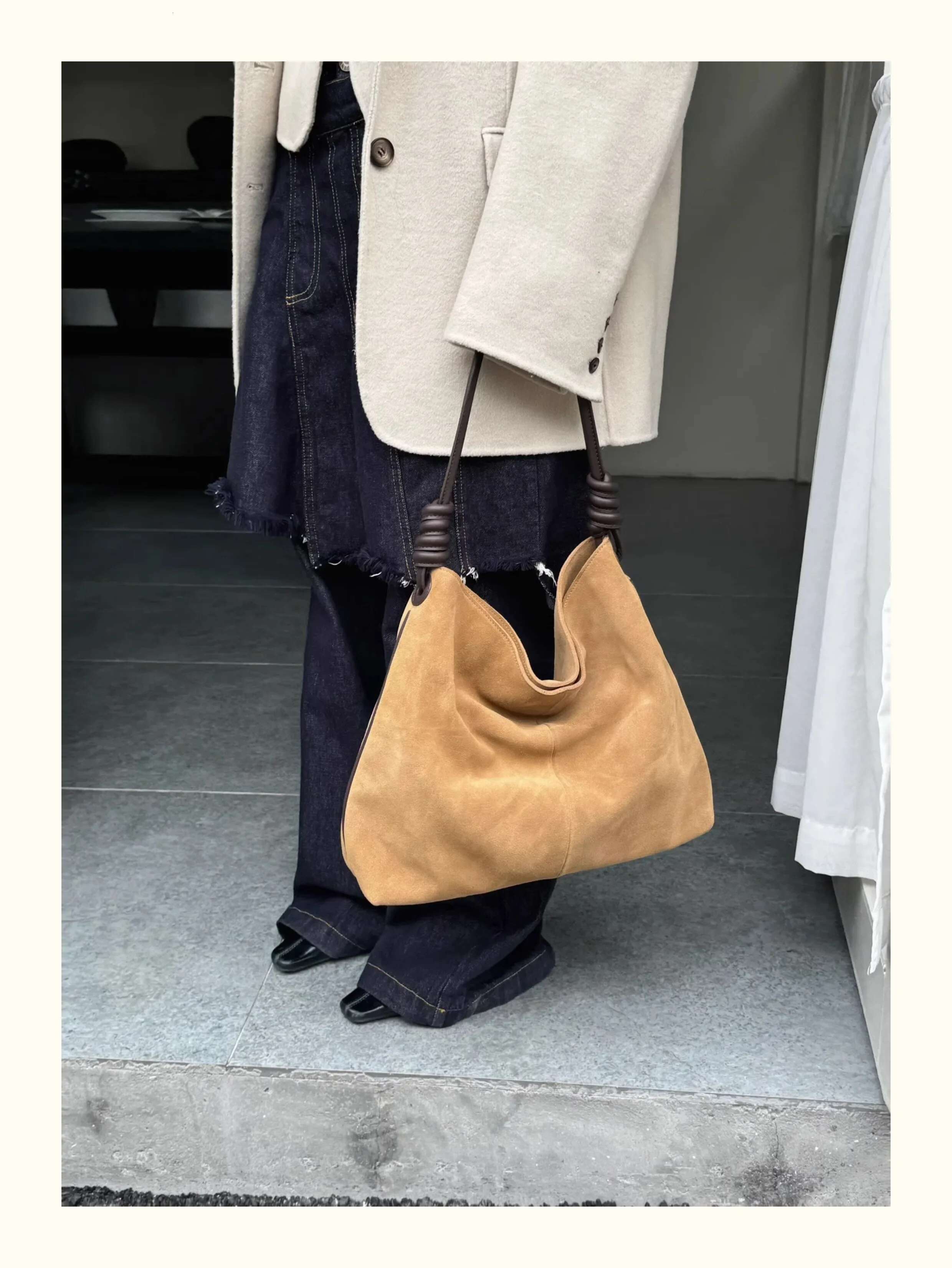 New 2025 Winter Matte Kakhi Color Women Tote Soft Thick Cow Suede Leather Female Shoulder Bag Large Round Rope Handle Handbag